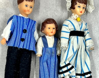 Hard Plastic DOLL ITALY Italian 1940s/50s Vintage Antique Doll's
