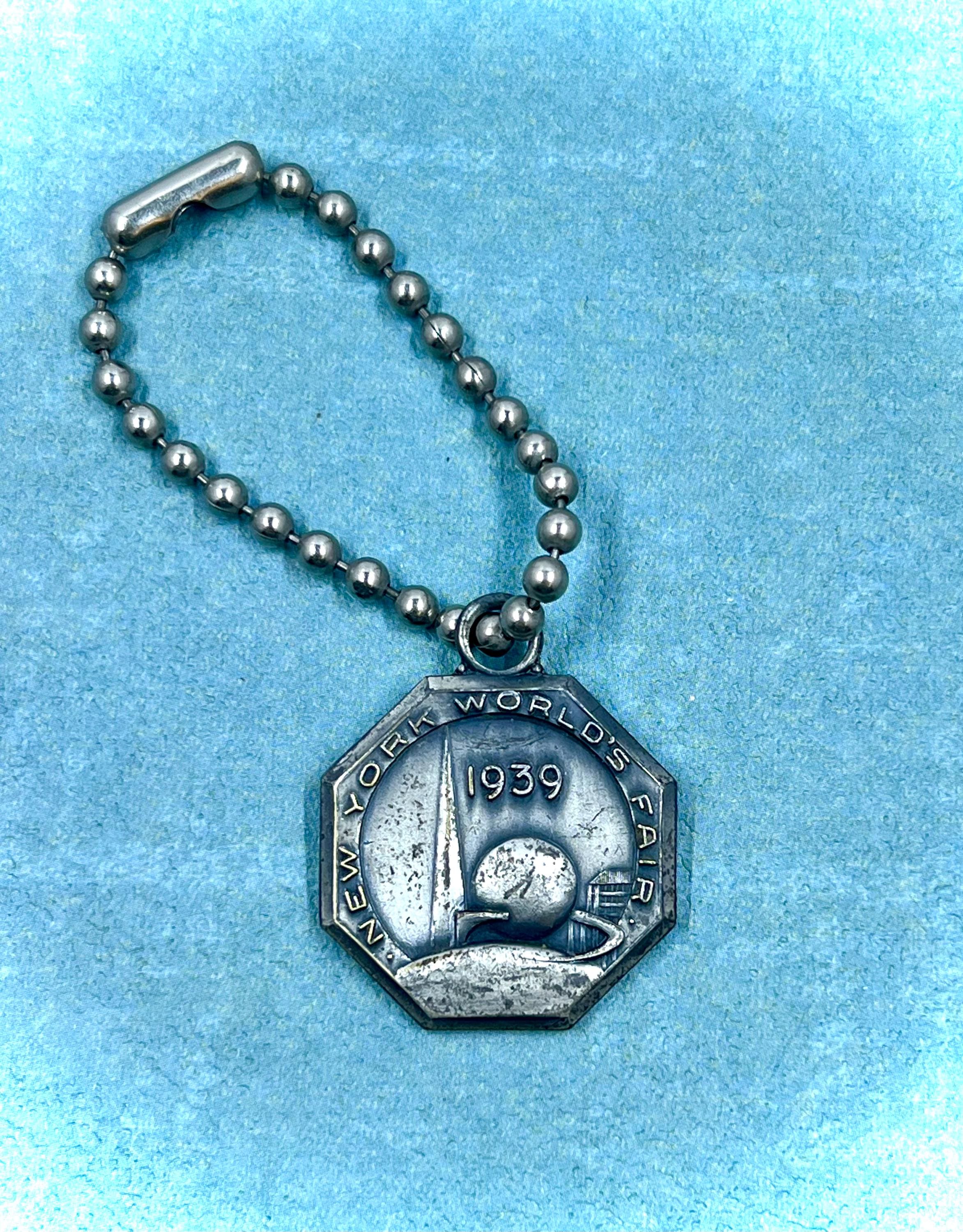 Worlds fair coin - Etsy 日本