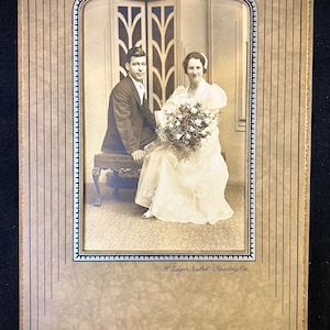 Original Antique Wedding Couple Cabinet Card, Photographs, Pictures Of Yesterday’s Marriage, Family Photos, Craft Supply