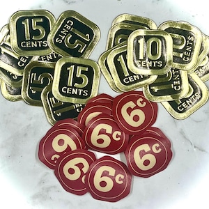 Assortiment van 30 originele vintage prijsetiketten, 6 cent, 10 cent, 15 cent, prijskaartjes algemene winkel, prijsetiketten sigarenfolie, kortstondige