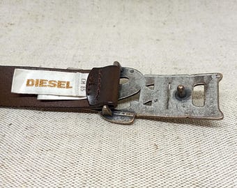 Vintage Diesel Brown Leather Belt – Large Logo Metal Buckle