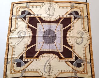 Vintage zijden sjaal Creation Projectif 88x88 cm – Piaget-geïnspireerd thema – handgerolde randen – bruin/beige