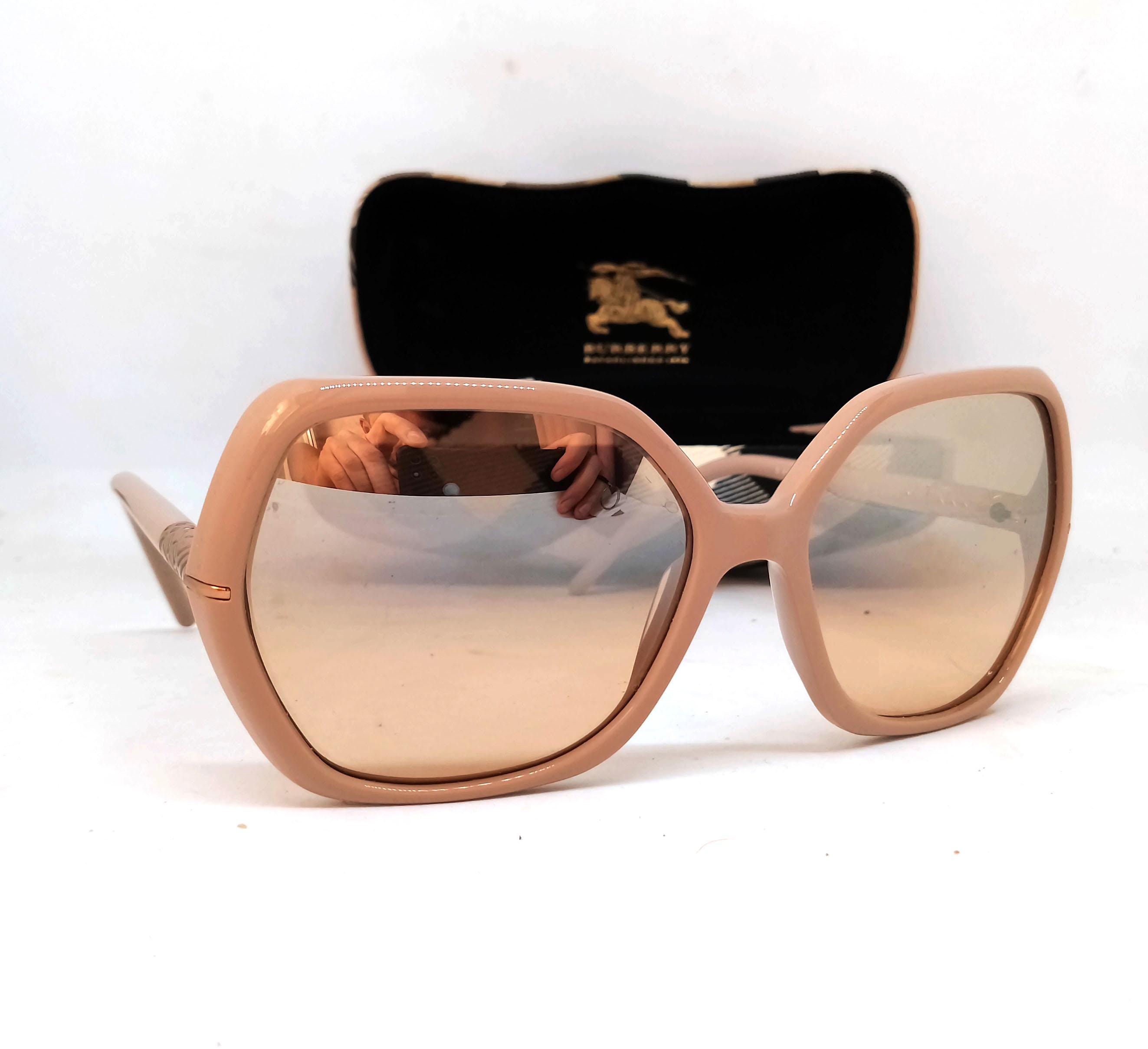 Vintage burberry sunglasses - Etsy 日本