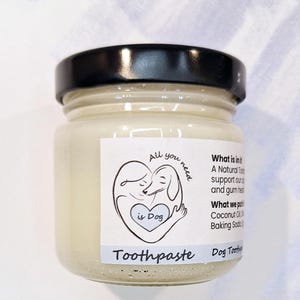 Natürliche Zahnpasta für Hunde aus menschlichen Zutaten 100 ml einschließlich Zahnbürste, mit Olivenöl, Eierschalen, Kokosnussöl und Natron