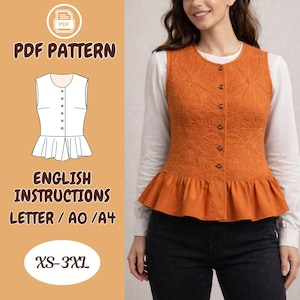 Op de afbeelding: Een oranje gewatteerde vest met een bloemenpatroon en een gefranjerde zoom. Het vest heeft een rij knopen aan de voorkant. De afbeelding bevat ook een diagram van het vest en de tekst "PDF Pattern", "English Instructions" en "XS-3XL".