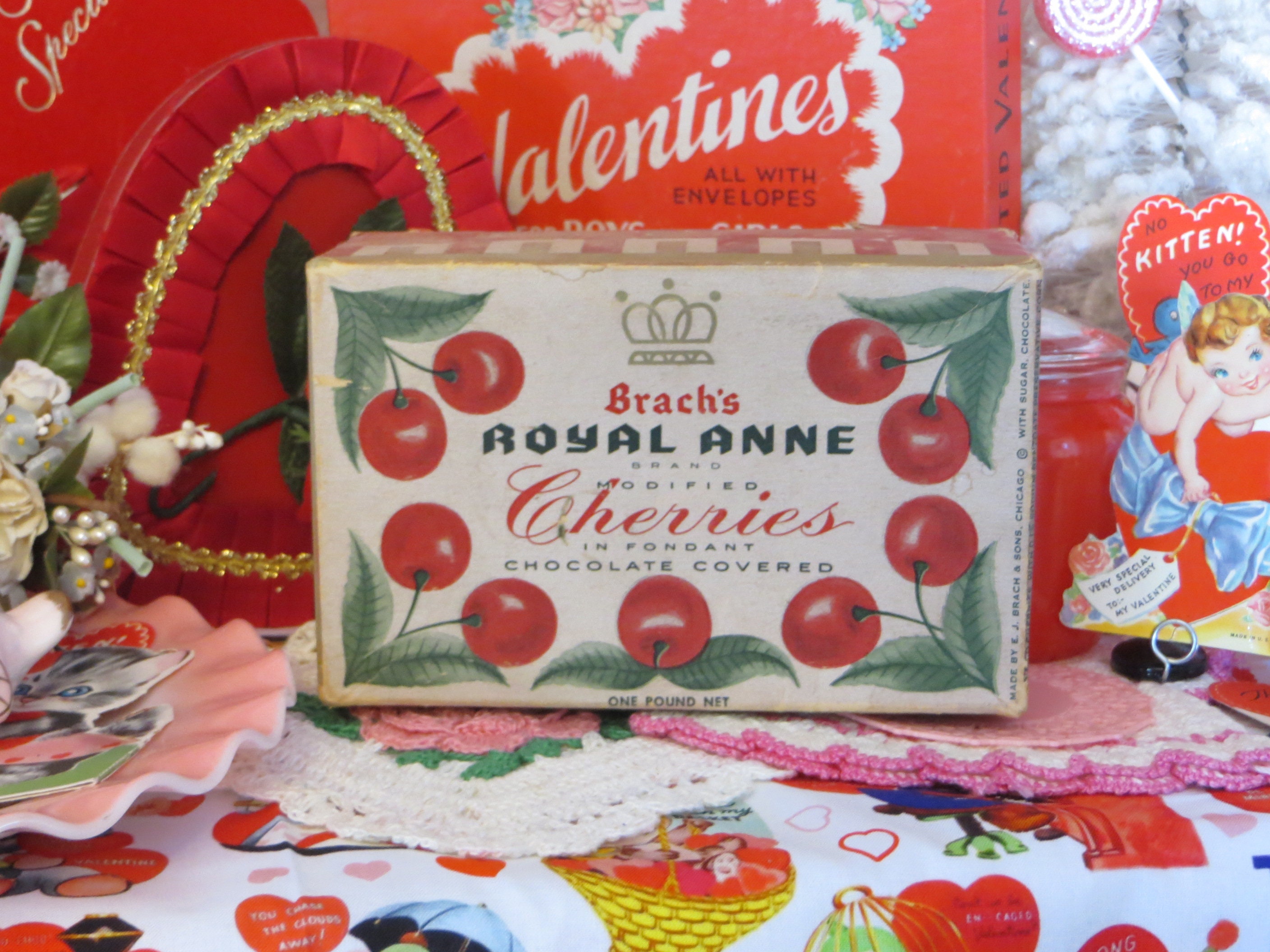 Vintage Brach's Candy Chocolate Covered Cherries Box-royal Anne 