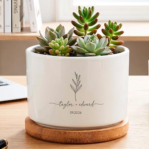 Personalized Wedding Gift for Couple, Custom Succulent Planter with Names and Date, Newlywed Gift, Anniversary Gift