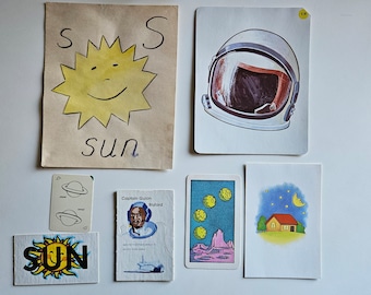 Vintage lot of Space Themed Astronomy Flash Cards - Astronomy The Sun The Moon Planets Ephemera Collection Nursery Decor