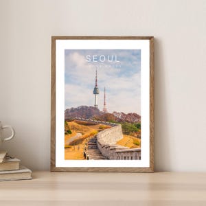 Fotografia de outono da Torre Namsan Seoul - Pôster de parede de belas artes, cores vivas e impressão ecológica