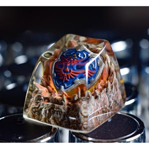 Ma.jo.ra Mask artisan keycap, Zel.da Shield Le.gend of Zel.da resin keycap, Gaming decor, Gamings keycap, Anime Keycap father&#39;s day gifts
