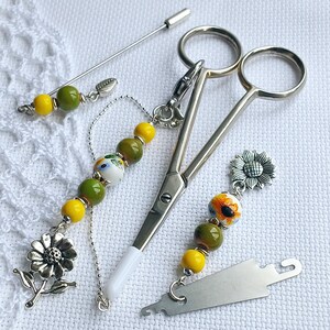 Set of accessories for embroidery &quot;Sunflowers&quot; Scissor fob with protective cap, Needle threader & Counting pin / Beads scissor charm