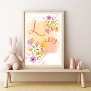Impresión personalizada con nombre de bebé / Arte floral de acuarela para guardería / Decoración de pared con flores naranjas y rosas / Descarga digital / Póster con nombre personalizado para regalo