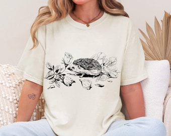 Camiseta botánica de erizo, camiseta con animales del bosque, top floral estilo cottagecore