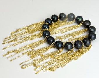 Black Peacock Freshwater Pearl Gold Fringe Beaded Bracelet - Black Iridescent Pearl 14kt Gold Filled Fringe Tassel Stretch Bracelet