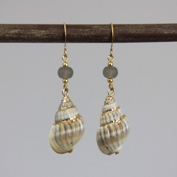 Sterling Silver Matte Gold Plated Dangle Bird Earrings Sterling Silver Matte Gold Plated Dangle Bird Earrings