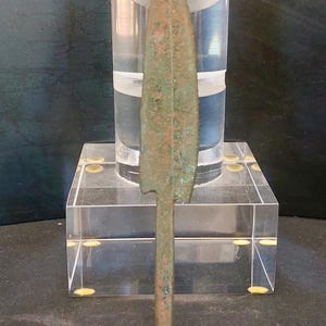 Bronze Roman Arrowhead – 13 cm – Authentic Artifact – Origin: Antique Arena NY – Collectible Item
