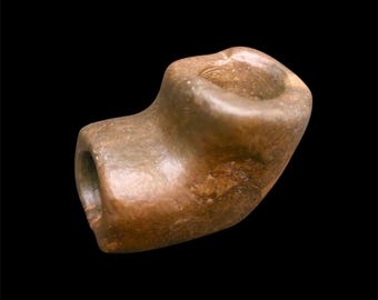 Pre-Columbian Elbow Pipe in Hardstone – Ancient Hopewell Artifact (Certificate of authenticity included)