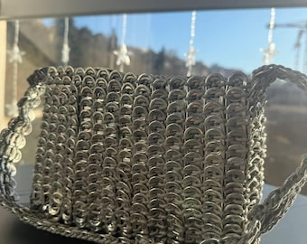 Schoudertas met aluminium inzetstuk