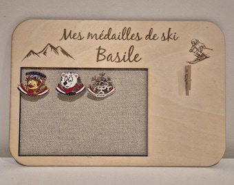 Personalized wooden ski medal holder for skiers, award, snowflake, star, etc.