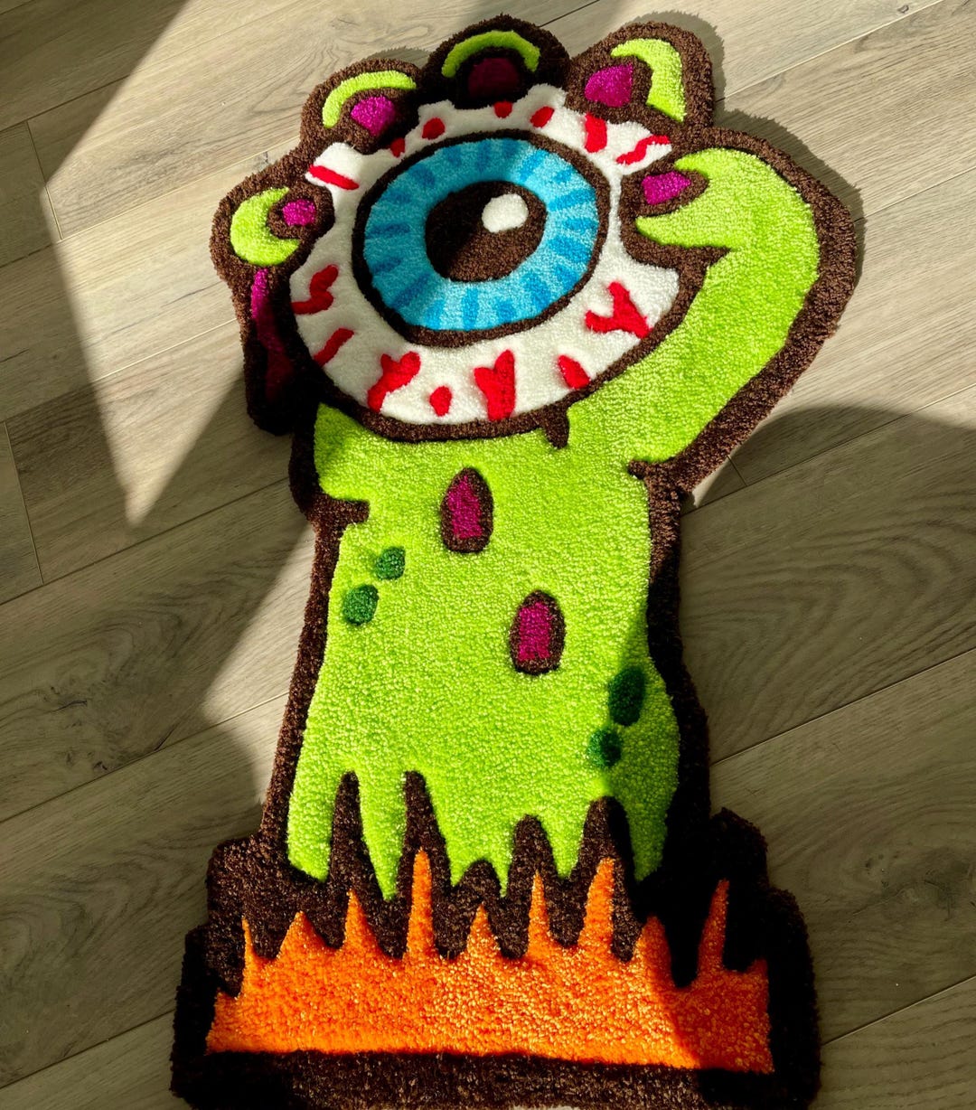 Tufted Rug Zombie Hand Eyeball | Creepy Halloween Carpet | Spooky Decor ...