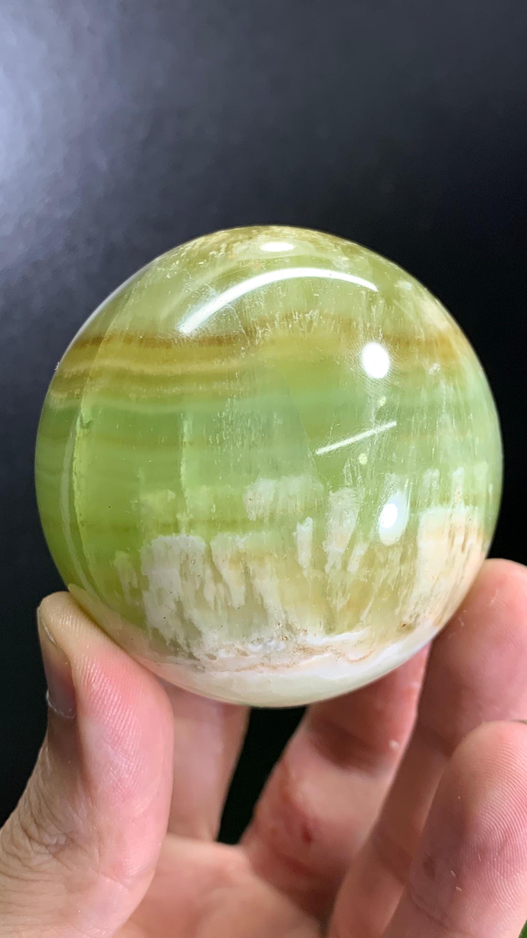 Kiwi calcite - Etsy 日本