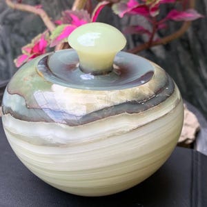 Onyx Sugar Pot – Natural Stone Sugar Bowl with Lid /520 Grams