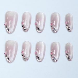 Blusher Style Cat Eye Press On Nails, Gradient French Nails,Simple Nails,Bling Crystal Fake Nails,Premium Summer Nails Stunning,Gift For Her
