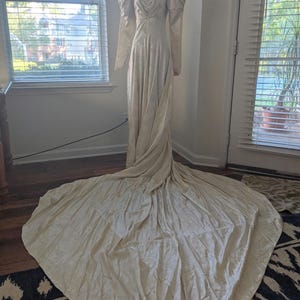 Vintage 1930s Medieval Style Empire Waist Mutton Sleeves Orange Blossom Trim Bridal Wedding Gown Dress 11' Train Size S