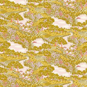 Könnte beinhalten: Ein sich wiederholendes Muster mit einer stilisierten Landschaft mit sanften Hügeln, Bäumen und einem gewundenen Pfad. Das Design verwendet Gold-, Rosa- und Grüntöne und erzeugt eine skurrile und pastorale Szene. Geeignet für Stoff oder Tapete.