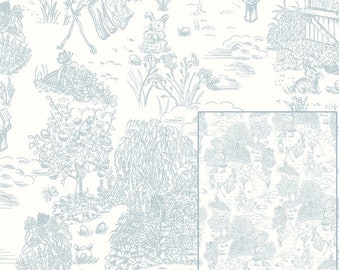 Puede incluir: Un patrón de toile azul claro y blanco que presenta una escena de jardín caprichosa. El diseño incluye árboles, flores, un tendedero, un conejo y una pajarera. El patrón es una repetición completa.