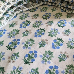READY SHIP Crib Sheets Rifle Paper co. Etsy Beddengoed blokprint groen blauw crème minimalistische aangepaste maten bloemen meisjes kinderkamer beddengoed