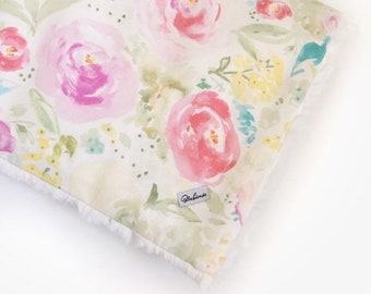 Blommig babyfilt: Boho fuskpäls-barnvagnsfilt