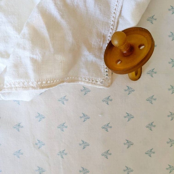 bleu bébé literie oiseau petite drap de lit doux bleu clair literie de chambre d'enfant / housses de matelas à langer Mini literie de berceau vintage floral Lady Bird