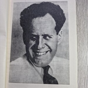 Book I Eisenstein in the Memories of Contemporaries. Anthology. I Moscow, 1973