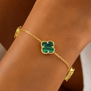 14K Gold Malachite Clover Bracelet, Delicate Clover Bracelet, Malachite Gemstone, Green Birthstone, Lucky Four Leaf Clover, Gift for Her