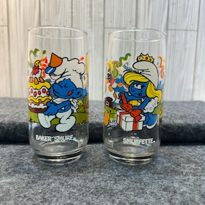 Vintage 1983 Smurfs Glasses - Smurfette and Baker Smurf - Peyo Collectibles (Set of 2)