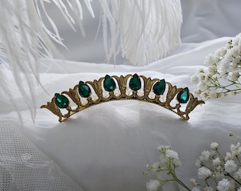 Tiara regencia imperio diadema, color vidrio verde oscuro