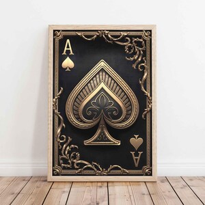 Luxuriöses goldenes Pik As Spielkarten Poster - Elegantes Kasino, Spielzimmer, & Poker Nacht Wand Kunst Dekor für Kartenbegeisterte