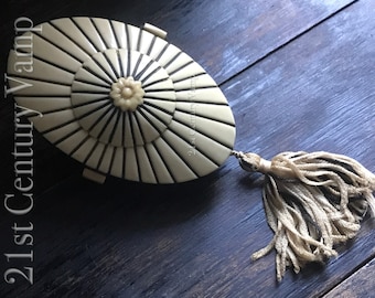 1910s 1920s Minaudière Dance Purse. Flapper. Art Deco. Tassel.