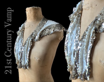 1920s Sequin Capelet. Silver & White Gelatin Sequins. Shoulder Cape. Collar. Flapper. Jazz Age.