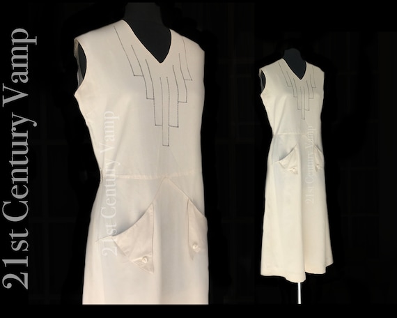 Late 1920s Vintage Sports Dress with Art Deco Deta