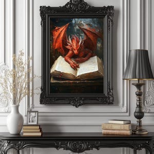 Drago Rosso che Legge un Libro - Poster d'Arte Fantasy in formato A4, A3, A2, A1 / Carta Opaca di Qualità Museale / Decorazione Murale Magica per gli Amanti dei Libri