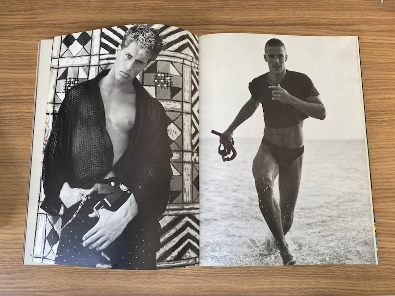 Versace Fashion Catalog No. 26 Uomo Spring Estate 1994 bild 3