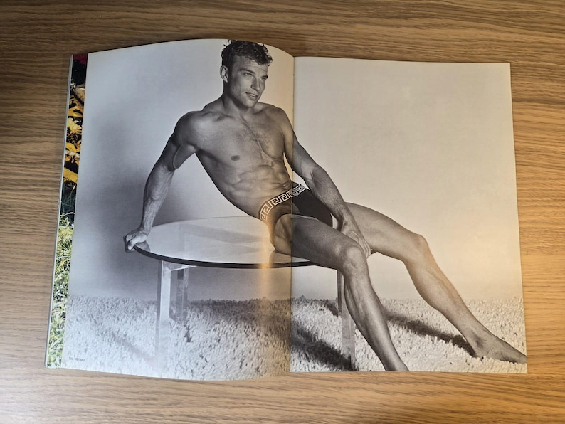 Versace Fashion Catalog No. 26 Uomo Spring Estate 1994 bild 7