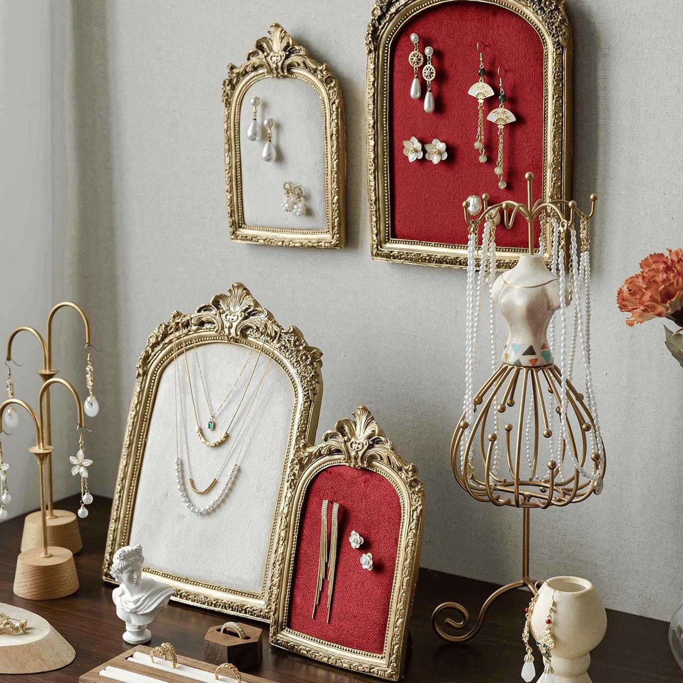 バロックゴールドジュエリーディスプレイスタンド、エレガントな