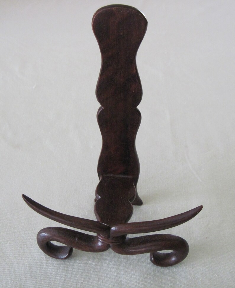 Vintage Carved Wood Asian Design Picture Frame Display Stand