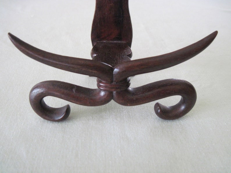 Vintage Carved Wood Asian Design Picture Frame Display Stand