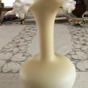Antique Vintage Fenton Ivory Custard Crest Double Crimp Edge Long Neck Bottle Vase