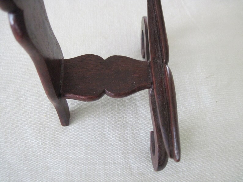 Vintage Carved Wood Asian Design Picture Frame Display Stand