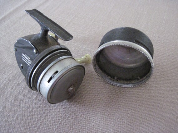 Vintage Shakespeare Wondercast No. 1775 Fishing Reel 1950s